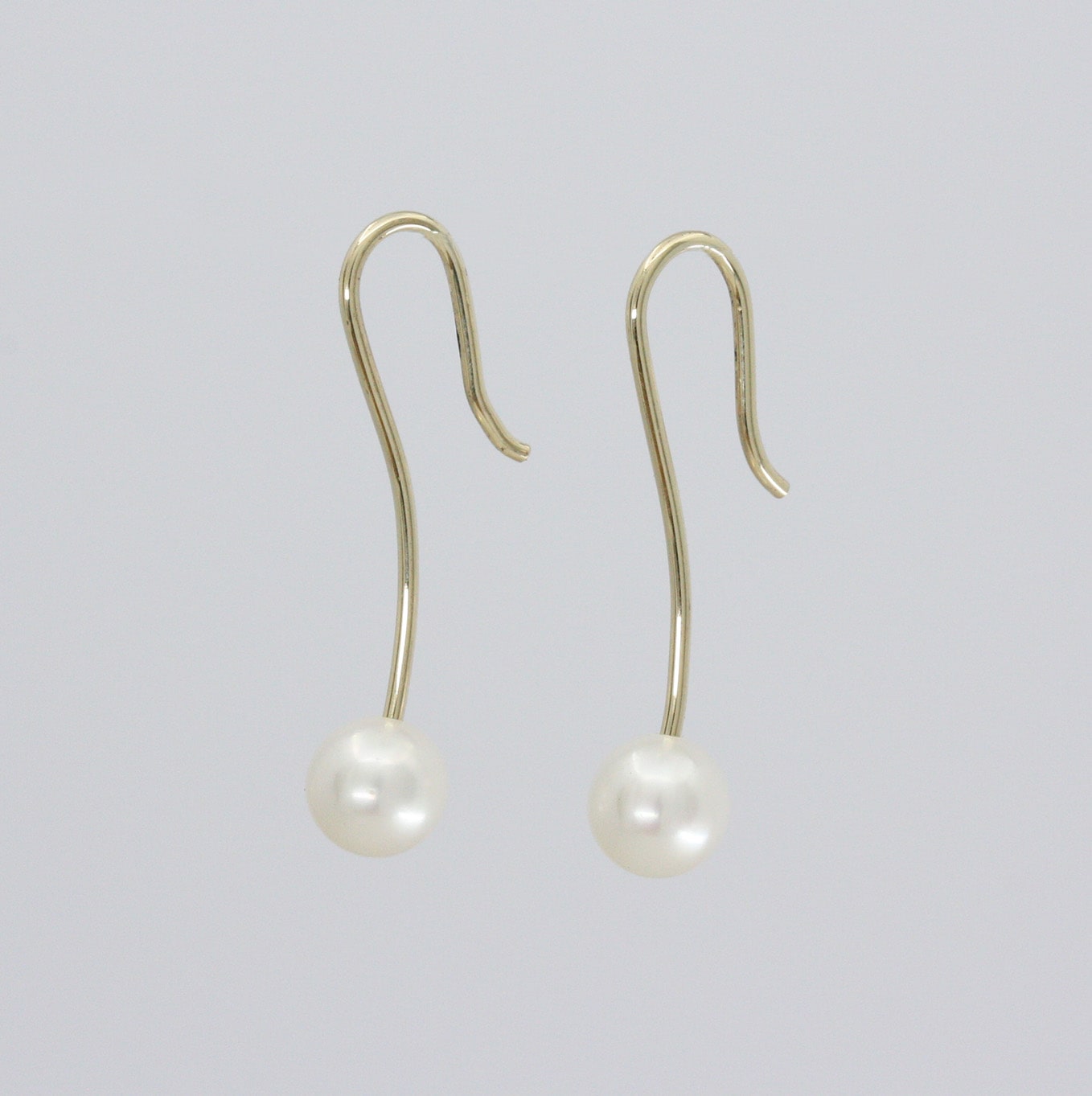 9ct Gold White Pearl Drop Earrings