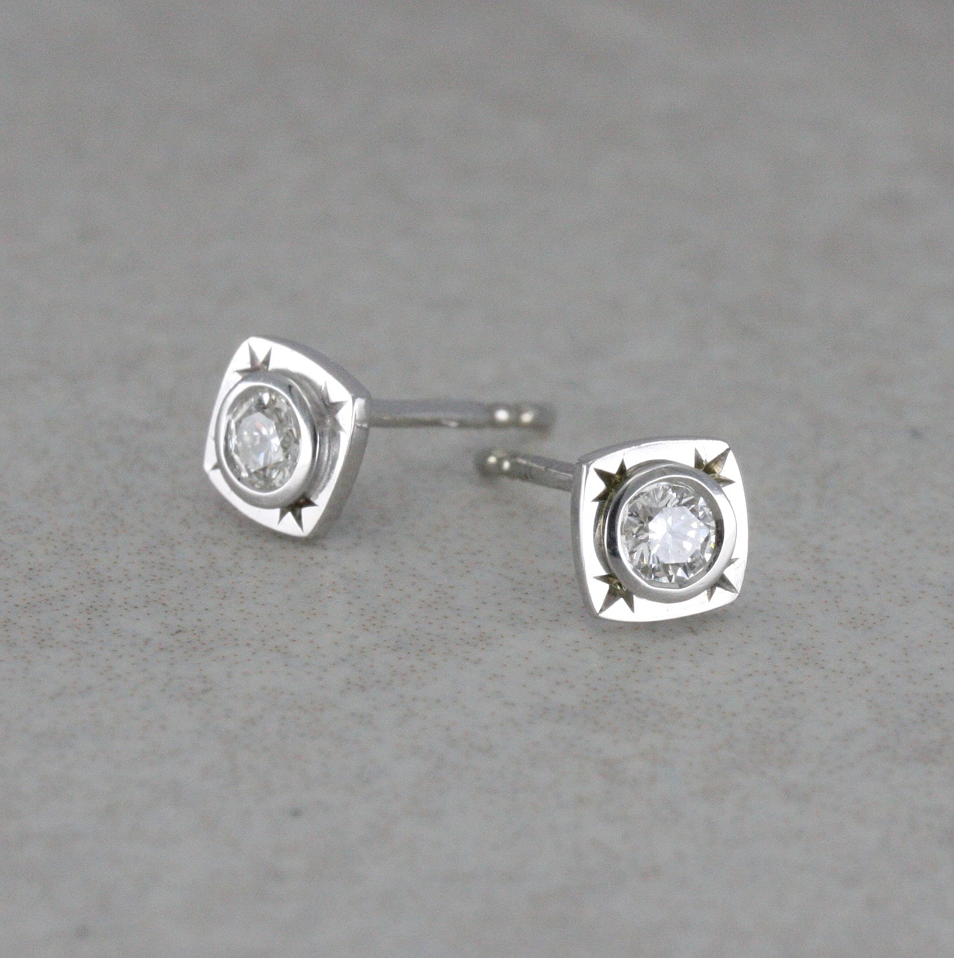 9ct White Gold “Snowflake” Earrings