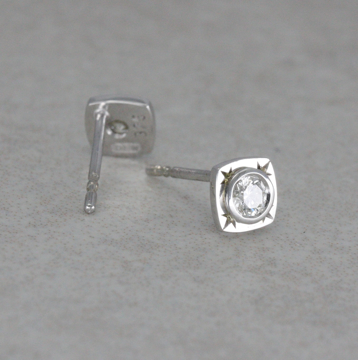 9ct White Gold “Snowflake” Earrings