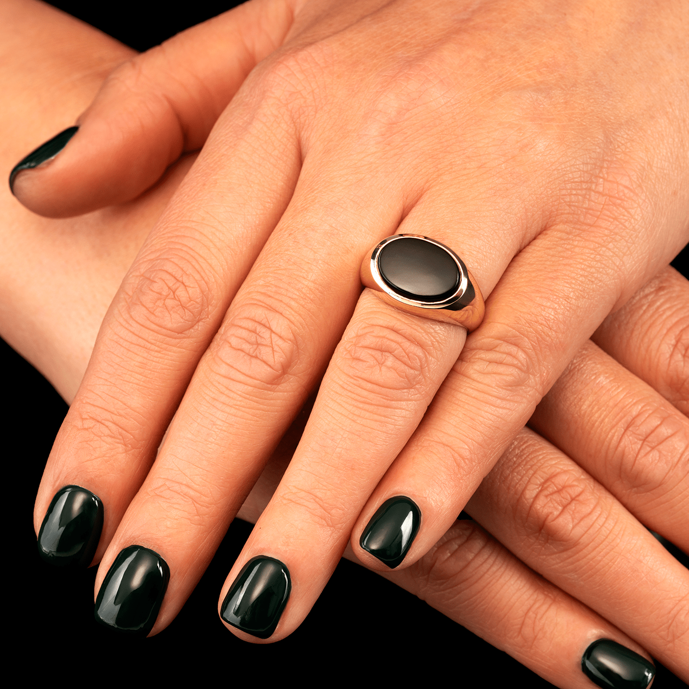 9ct Gold and Onyx “East-West” Signet Ring
