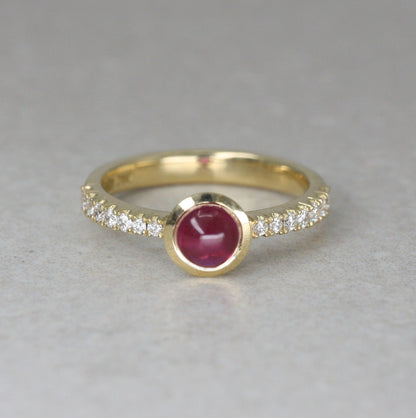 18ct Gold, Ruby and Diamond “Pettiswood” Ring